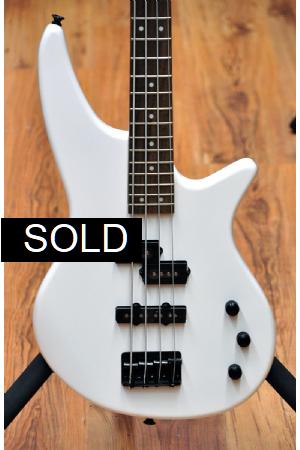 Jackson JS Series Spectra Bass JS2 Snow White Jackson JS Series Spectra Bass JS2 Snow White